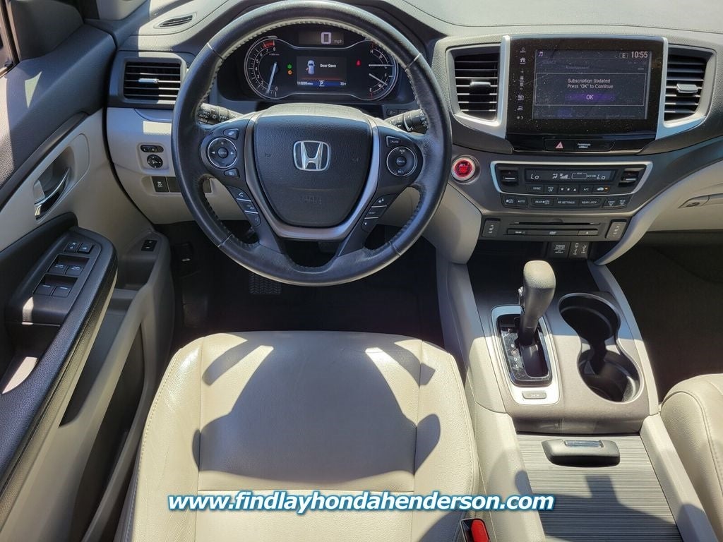 2017 Honda Pilot EX-L w/Rear Entertainment System